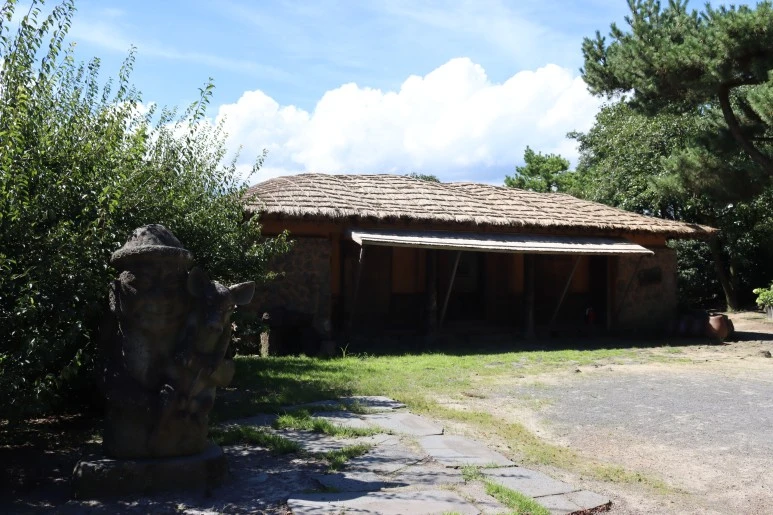 IMG_3547.JPG?type=w773