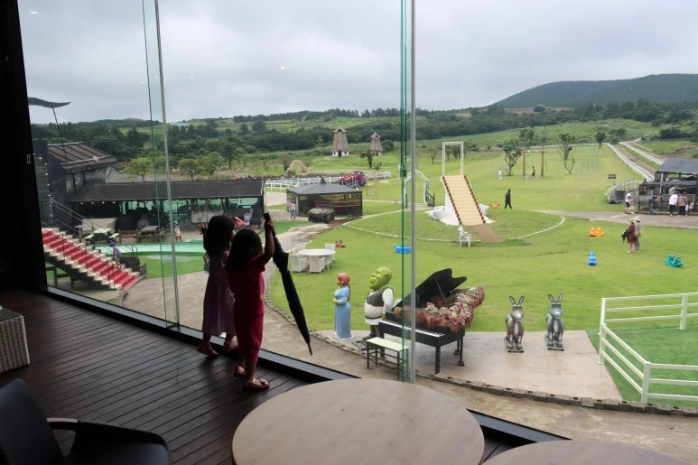 IMG_2186.JPG?type=w773