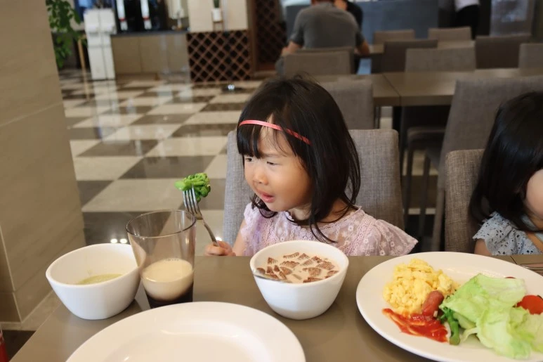 IMG_3879.JPG?type=w773