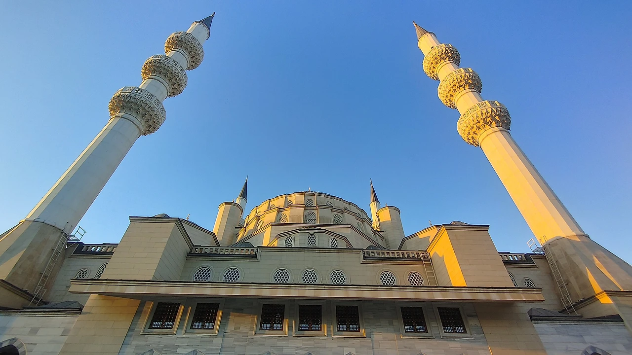 588468552_24905831952449476_6610800770163398748_n.jpg?_nc_cat=111&ccb=1-7&_nc_sid=833d8c&_nc_ohc=VmR9rdNOcxcQ7kNvwGlolBQ&_nc_oc=AdlP4MviPmQYA0P936XLJ5o4rfBNr4BM9CZdIj1KXYYyvcBBV7Xt-1yaZlGVpmplpNA&_nc_zt=23&_nc_ht=scontent.fkul10-2.fna&_nc_gid=G0V3FjYmgSaNOOgRjjYMKg&oh=00_AfnIbGMVvOVgOpLPBrFOjYwmVMAgQ_pVIyOMg3L2dFFU9Q&oe=6935ED5B