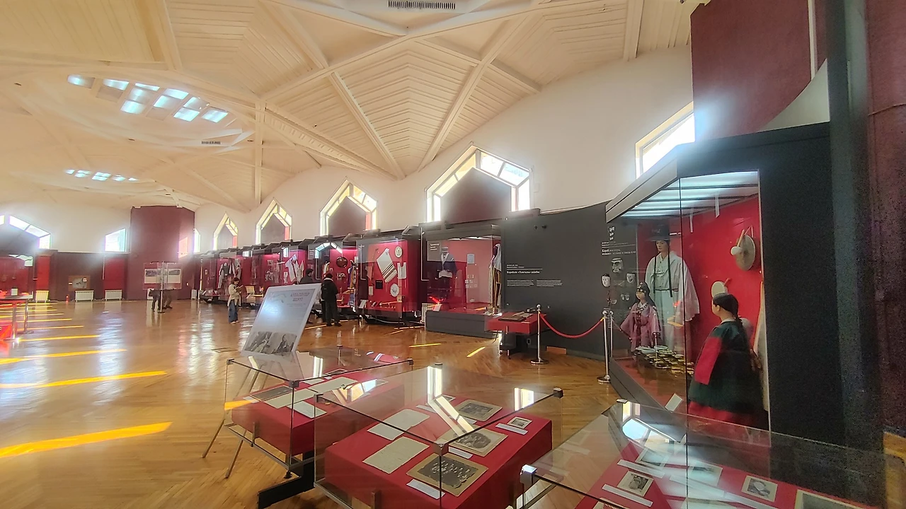 591577983_24933674462998558_379066259497556077_n.jpg?_nc_cat=110&ccb=1-7&_nc_sid=833d8c&_nc_ohc=Udz6ZP0Akf8Q7kNvwE5M4Y4&_nc_oc=AdnVx34g7yc2lw0CBDLsHmMlIhVMAS1cDor8yC7rtB-LZhchBivnpwKVhcPm90XJVuk&_nc_zt=23&_nc_ht=scontent.fkul10-2.fna&_nc_gid=XzjwWfqr6rw7up-LX1F1CQ&oh=00_AfmfBo5knASig3GHZo8tBOltlJB1yuYkkkGY1vgIwufnFg&oe=693603F6