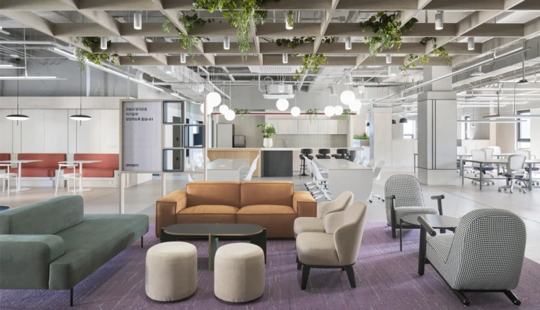 %EC%82%AC%EC%A7%844.png?type=w773