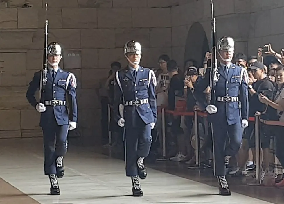 대만 근위병2.JPG