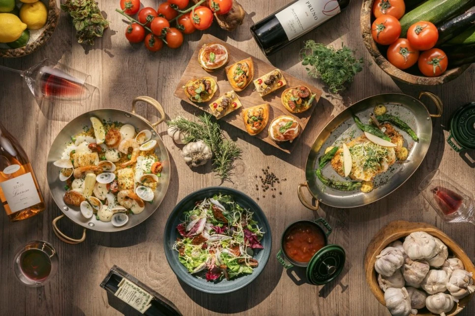 %ED%98%B8%ED%85%94%EB%82%98%EB%A3%A8%EC%97%A0%EA%B0%A4%EB%9F%AC%EB%A6%AC.jpg?type=w966