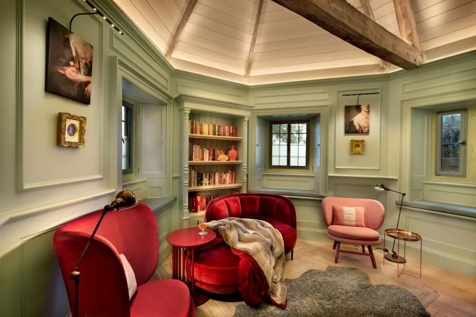 3.-gatelodge-living-1689241144.jpg?type=w966