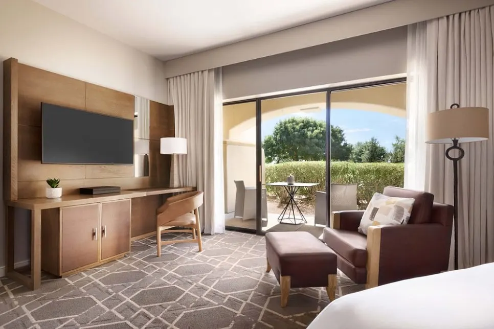 a-fairmont-room.jpg?type=w966