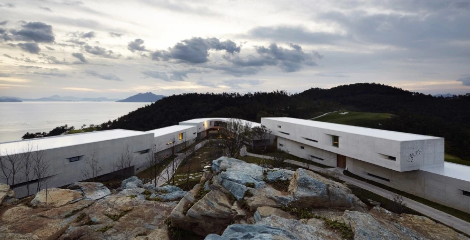 %EC%82%AC%EC%9A%B0%EC%8A%A4_%EC%99%B8%EA%B4%80.jpg?type=w1