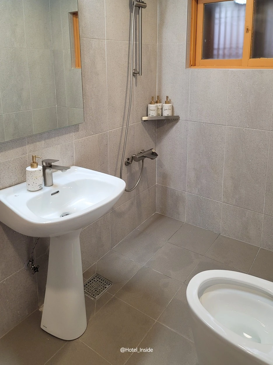 SE-74a3cbfc-107e-4434-8e31-4e1287b18f9b.jpg?type=w1