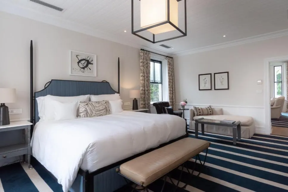 Deluxe_Garden_Cottage_Suites_2.jpg?type=w966