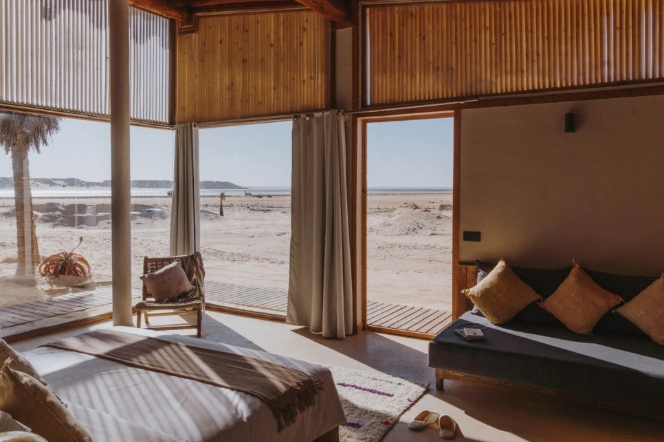 %EC%B9%B4%EB%9D%BC%EB%B0%98_%EB%8B%A4%ED%81%B4%EB%9D%BC_%EA%B0%9D%EC%8B%A4.jpg?type=w966