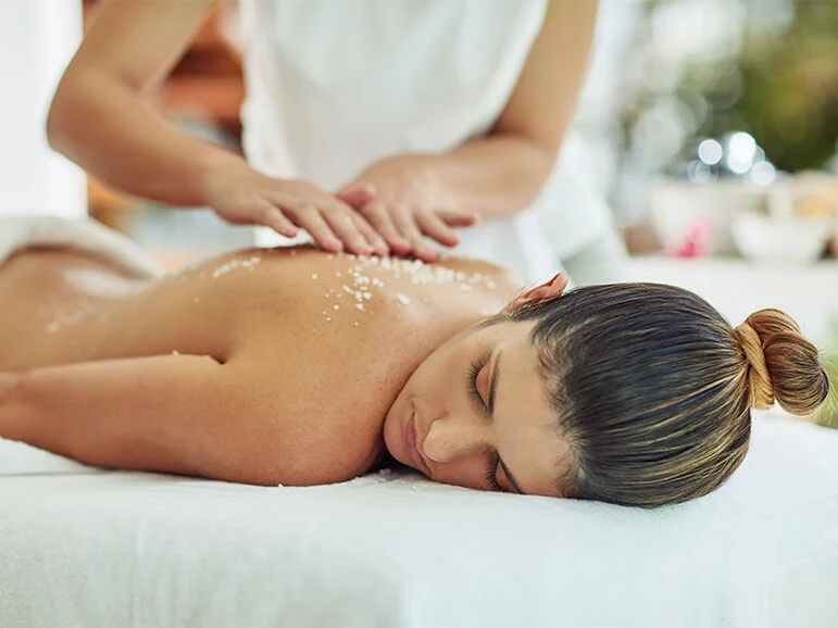 spa-massage_770x578.jpg?type=w1