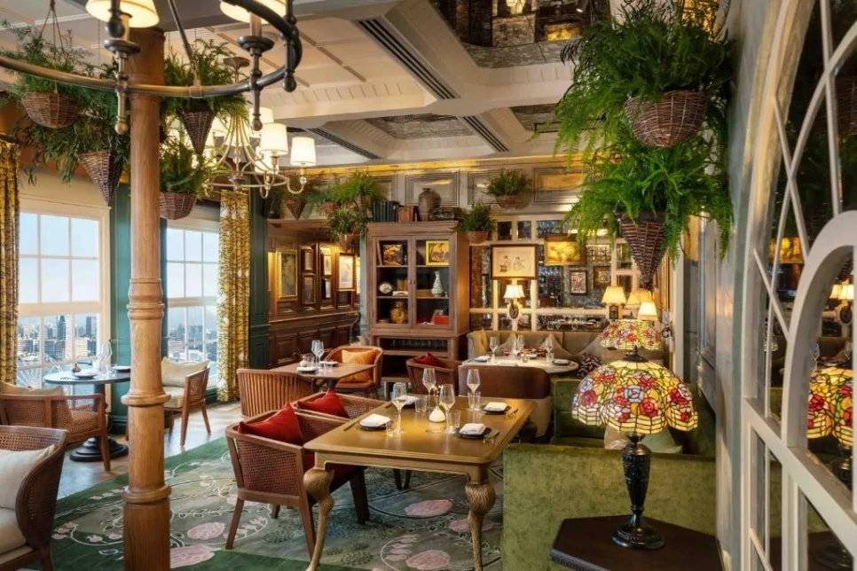 Mandarin_Oriental_Hong_Kong_3.jpg?type=w966