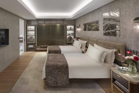 Two_Bedroom_Mandarin_Penthouse_4.png?type=w466