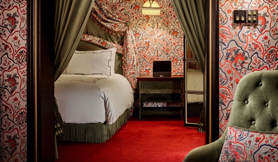 %EB%A0%88%EC%8A%A4%EC%BC%80%EC%9D%B4%ED%94%84_%ED%98%B8%ED%85%94_1.jpg?type=w966