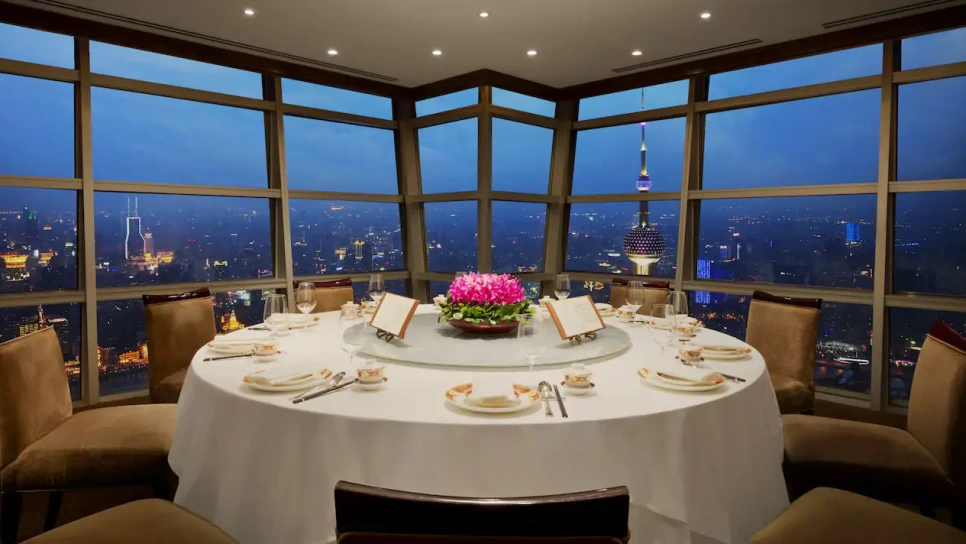 %EA%B7%B8%EB%9E%9C%EB%93%9C_%ED%95%98%EC%96%8F%ED%8A%B8_%EC%83%81%ED%95%98%EC%9D%B4(Grand_Hyatt_Shanghai)_3.png?type=w966