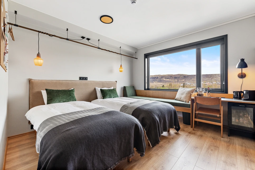 Standard_twin.png?type=w966