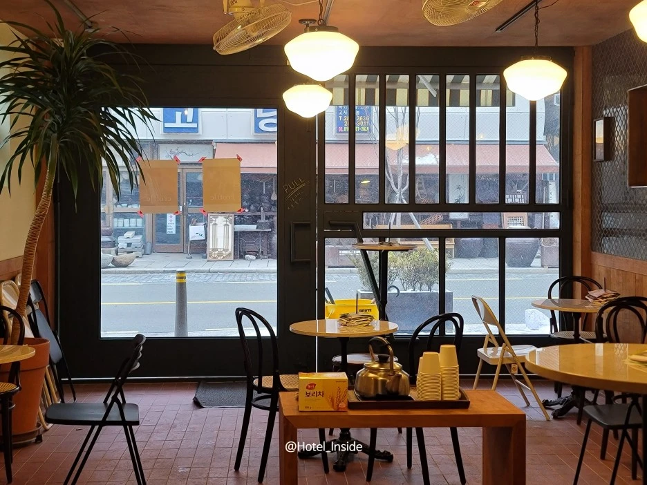 SE-1f9d5a4e-c051-4400-a585-2e23f30c2170.jpg?type=w1