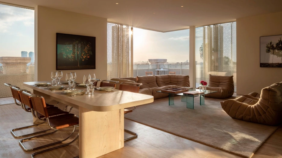 %ED%82%B9_%EB%8B%A4%EB%B9%84%EB%93%9C%EB%A3%B8.png?type=w1