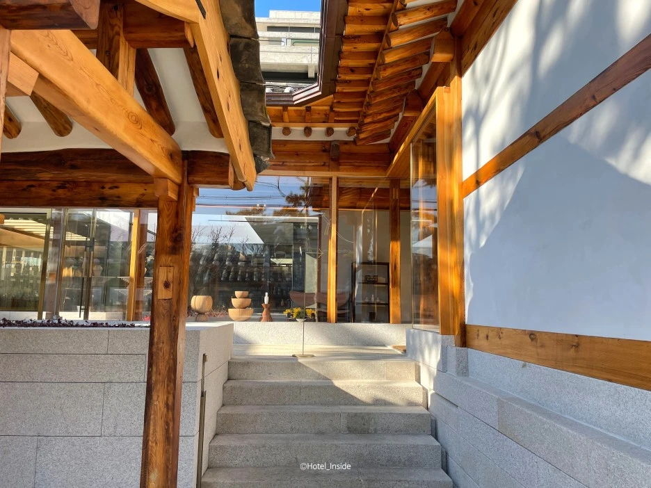 SE-bd8a18d0-7711-4c79-9a48-a3a6a5d5b261.jpg?type=w1