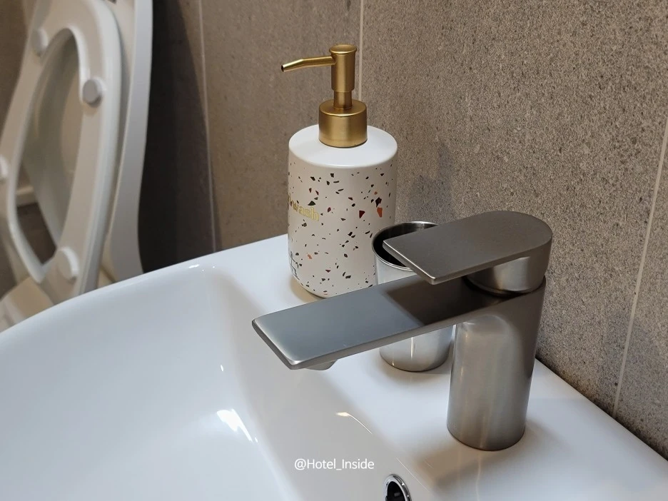 SE-ea323ca5-5372-48e1-a804-ebaba351c3a2.jpg?type=w1