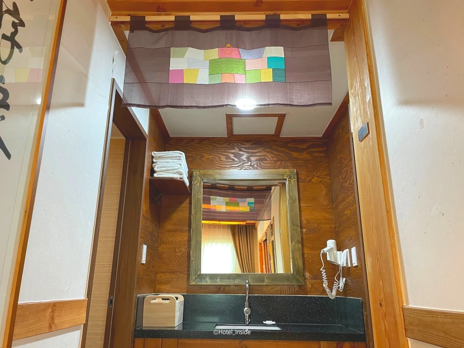 SE-e81a5206-7d08-4e9a-aa1b-cb9f4f76827d.jpg?type=w1