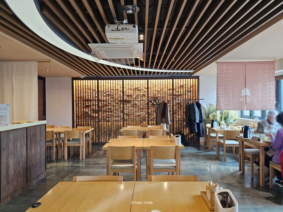 SE-4ee9794d-453e-4e28-acdf-222fd89ac320.jpg?type=w1