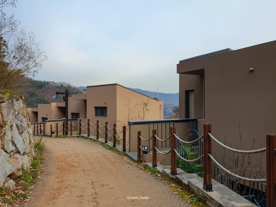 SE-63e50006-cb2c-4c0f-bbc3-45c3afbff7fc.jpg?type=w1