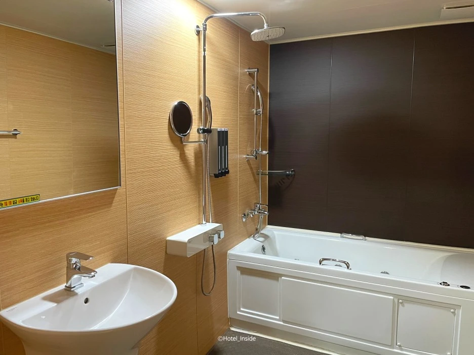 SE-e718fed0-6fad-49e7-b429-8d76236aead8.jpg?type=w1