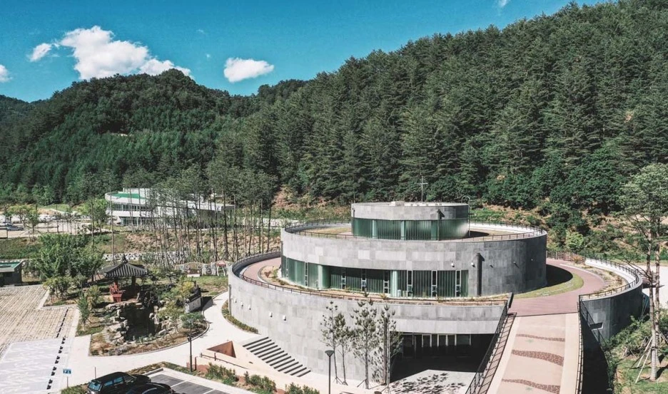 %EC%82%AC%EC%A7%8403_%EA%B8%88%EA%B0%95%EC%86%A1_%EC%97%90%EC%BD%94%EB%A6%AC%EC%9B%80_%EC%A0%84%EA%B2%BD.jpeg?type=w1