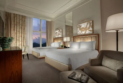 pm_versailles-suite_gallery_750x510_2.jpg?type=w466