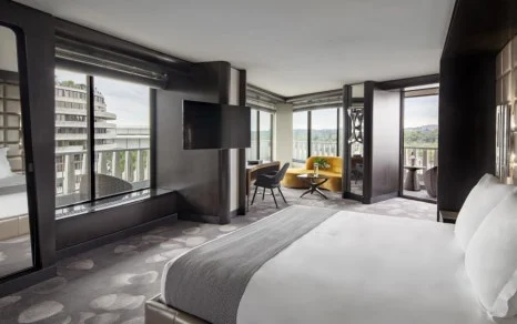 Ambassador_Suite_3.jpg?type=w466