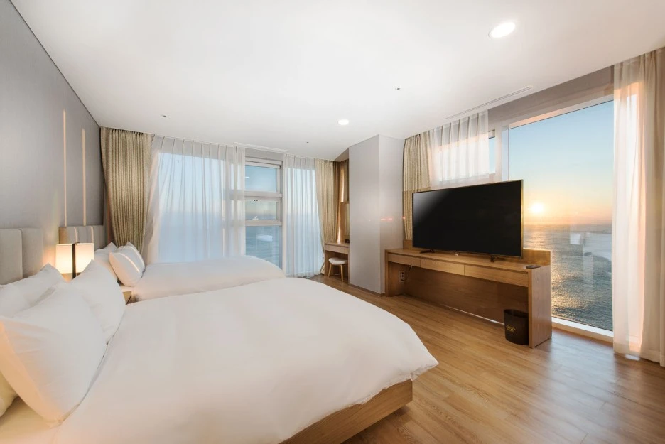 %ED%83%91%EC%8A%A4%ED%85%90%ED%98%B8%ED%85%94_3.jpeg?type=w1