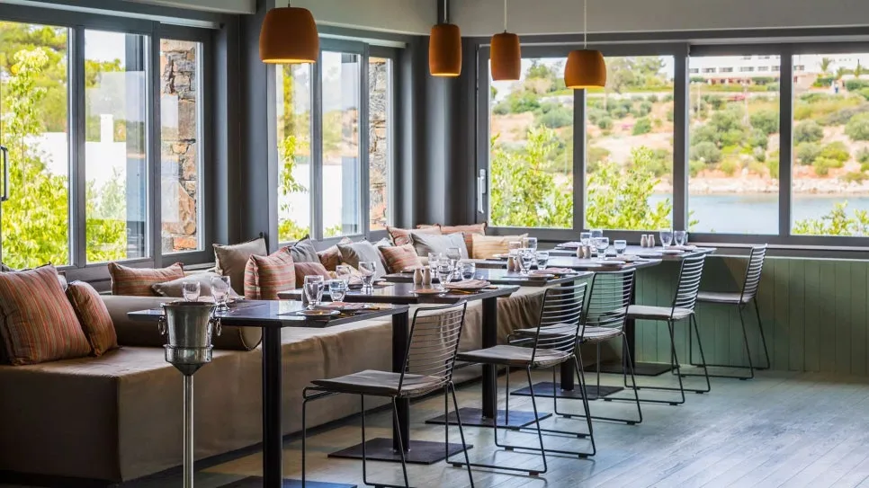 Terpsis-Cretan-Restaurant-3.jpg?type=w966