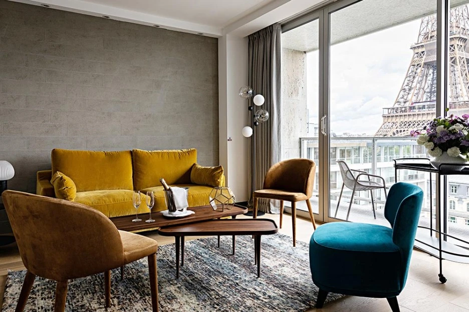 %ED%92%80%EB%A7%8C_%ED%8C%8C%EB%A6%AC_%EC%97%90%ED%8E%A0_%ED%83%80%EC%9B%8C_2.jpg?type=w1