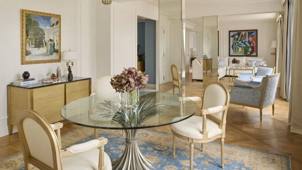 Parisian_Suite.jpg?type=w966