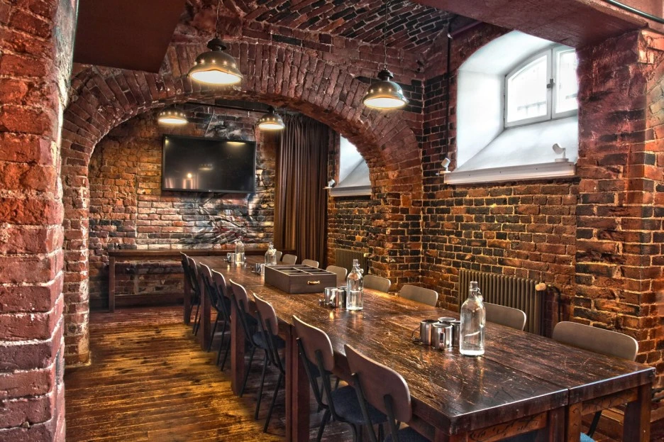 Hotel_Katajanokka_heltx-meeting-room-2631-hor-clsc.jpeg?type=w1