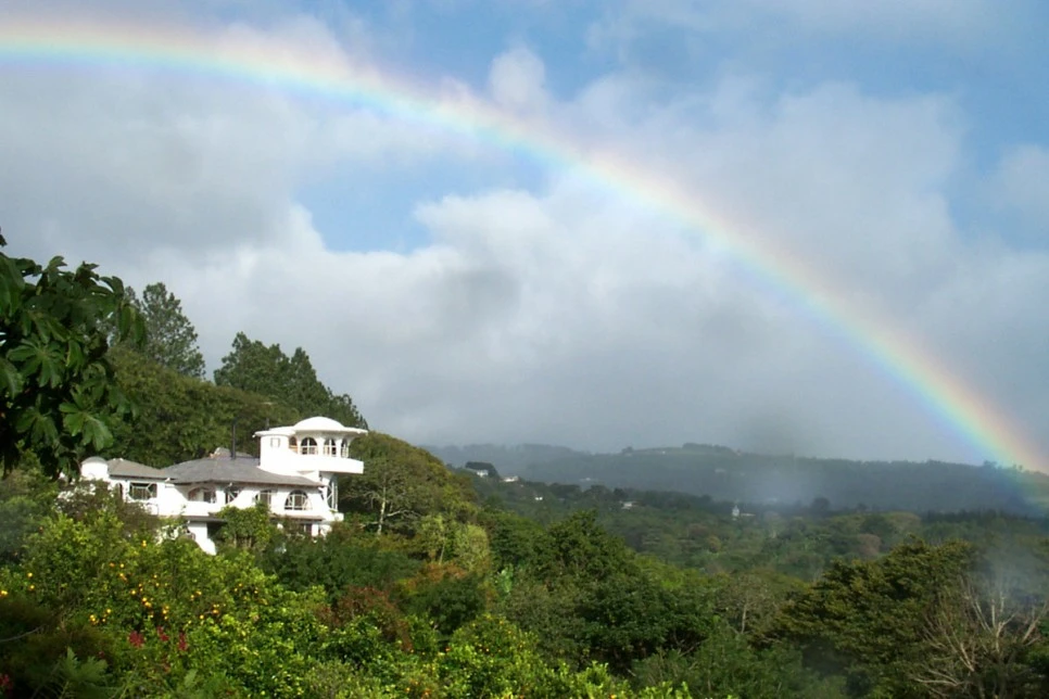 Finca_1.jpg?type=w966