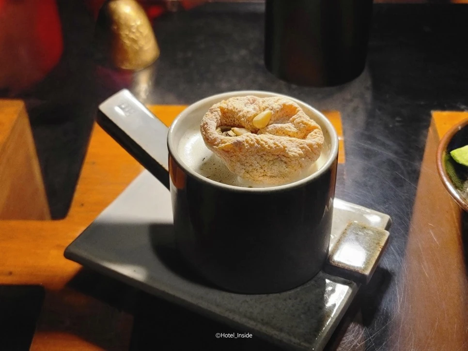 SE-19c81674-a40a-4e0c-b103-a60ecd98b276.jpg?type=w966