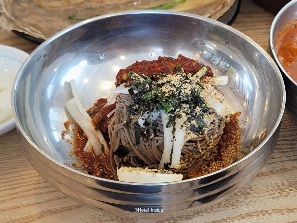 SE-1942a80d-eefd-4821-b5e1-73dbca2f6050.jpg?type=w966