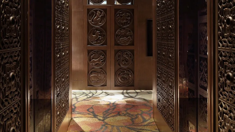 ds-hkgmm-hkgmm-elevators-6646-11444_Wide-Hor.jpeg?type=w966