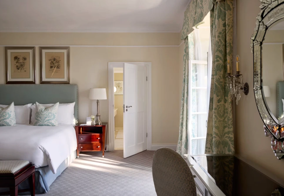 One_Bedroom_Suites.png?type=w966