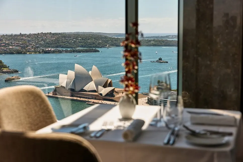 %EC%83%B9%EA%B7%B8%EB%A6%B4%EB%9D%BC_%EC%8B%9C%EB%93%9C%EB%8B%88(Shangri-la_Sydney)_3.jpg?type=w966