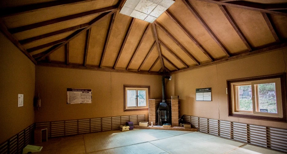 section04_photo_01.jpeg?type=w1