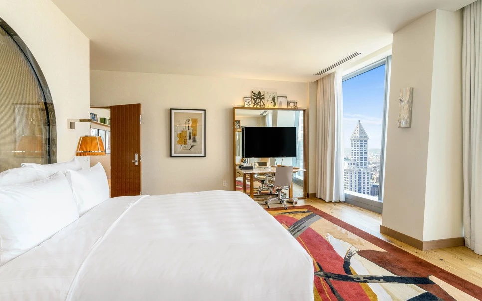 lotte-seattle-rooms-suites-presidential-suite-01-618d6702b9ede.jpg?type=w966