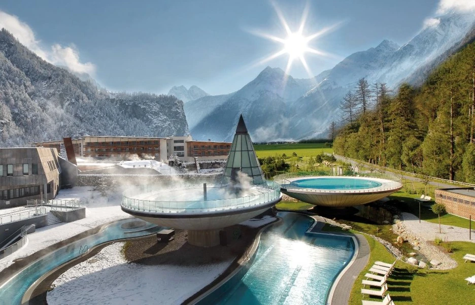 Aqua_Dome_Tirol_Therme-Laengenfeld-Info-4-169326.jpeg?type=w1