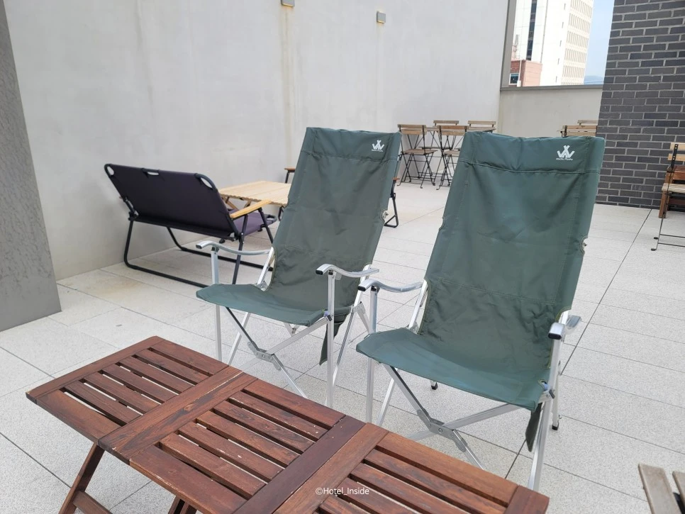 SE-23a67783-28ae-494f-82bf-572bf251d8ce.jpg?type=w966