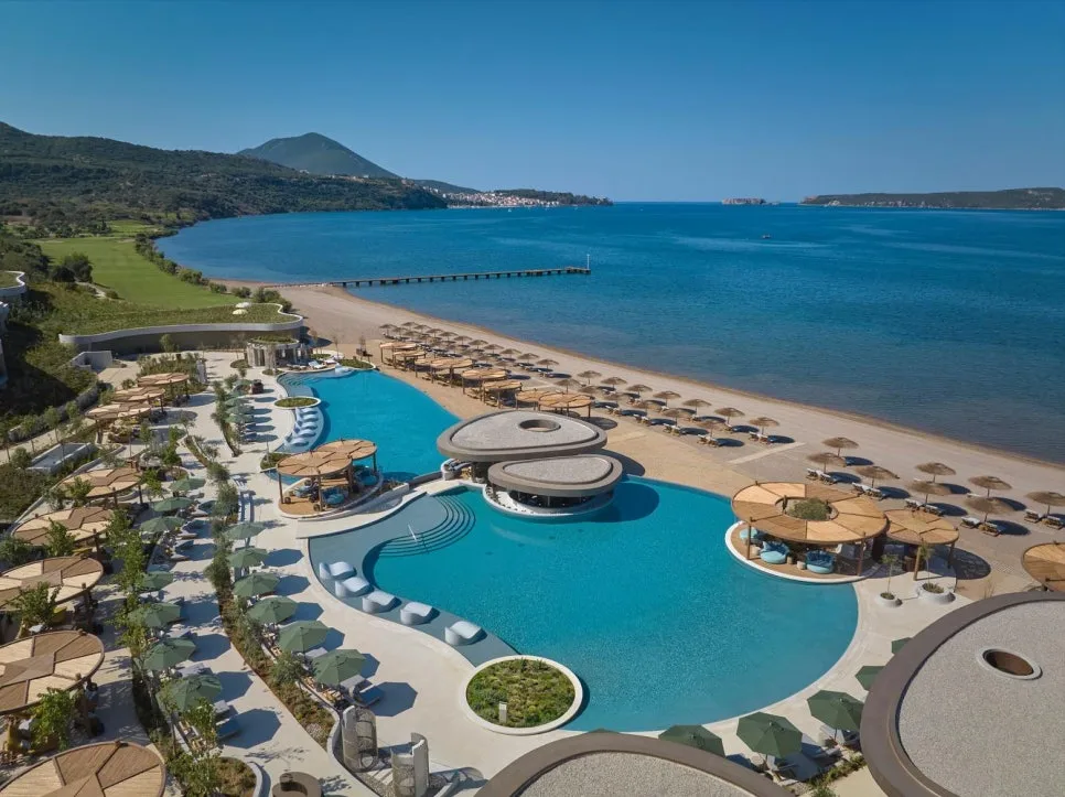 Mandarin_Oriental_Costa_Navarino_3.jpeg?type=w966