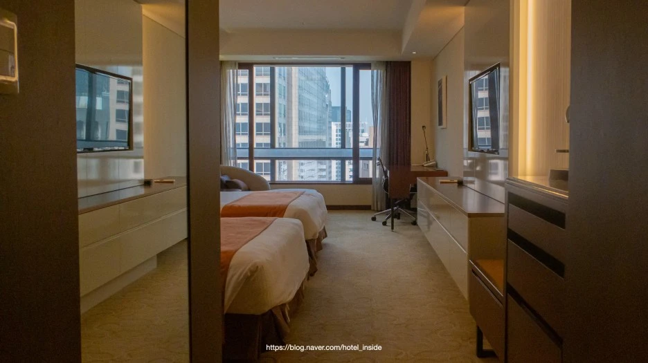 SE-757032ff-7647-4b6d-ba61-641fd99dcd9a.jpg?type=w1