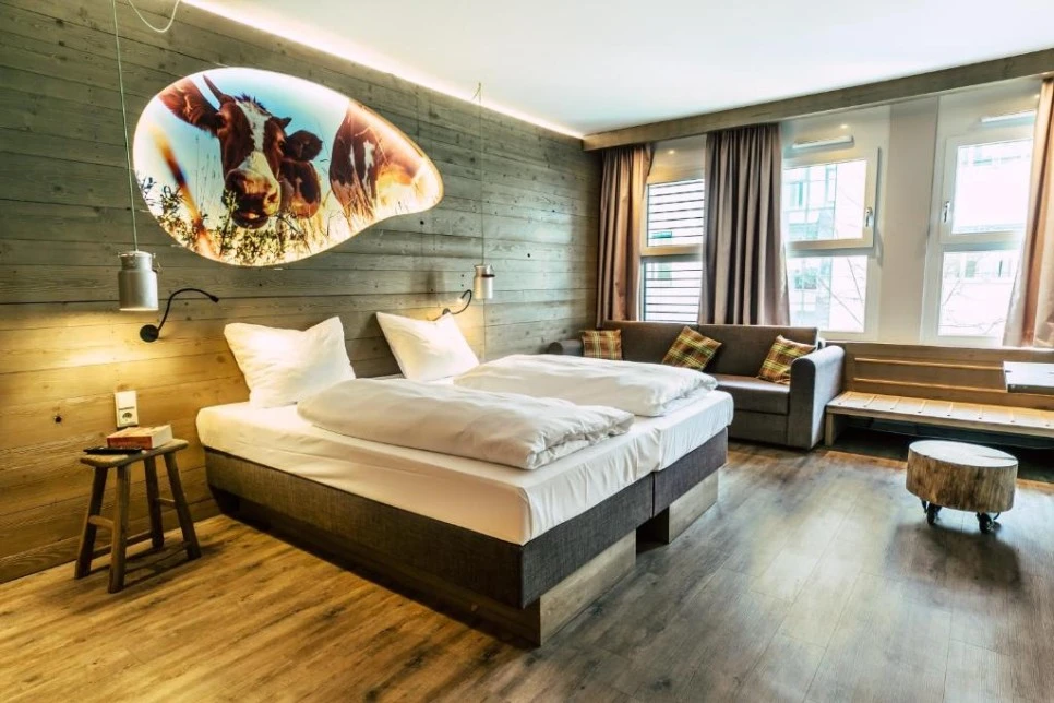 %EC%BD%94%EC%BF%A4_%ED%98%B8%ED%85%94_1.jpg?type=w966