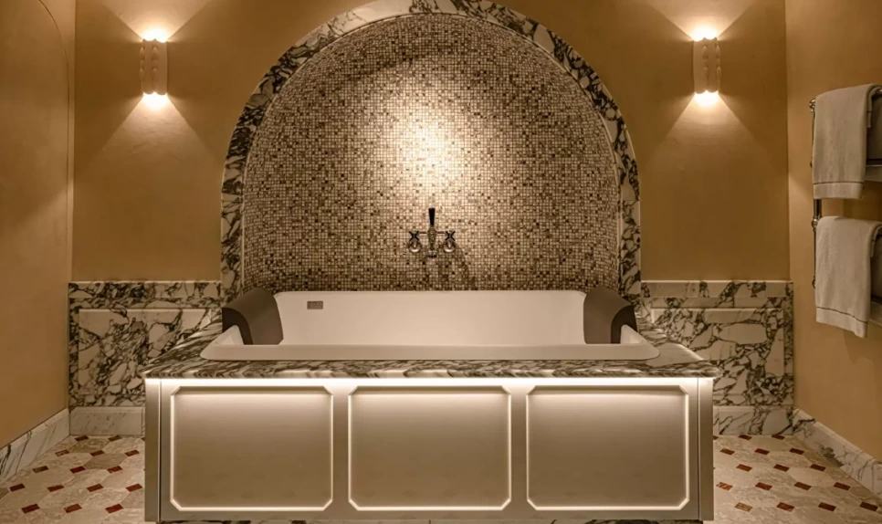 Pavilion_Elise_2.png?type=w966